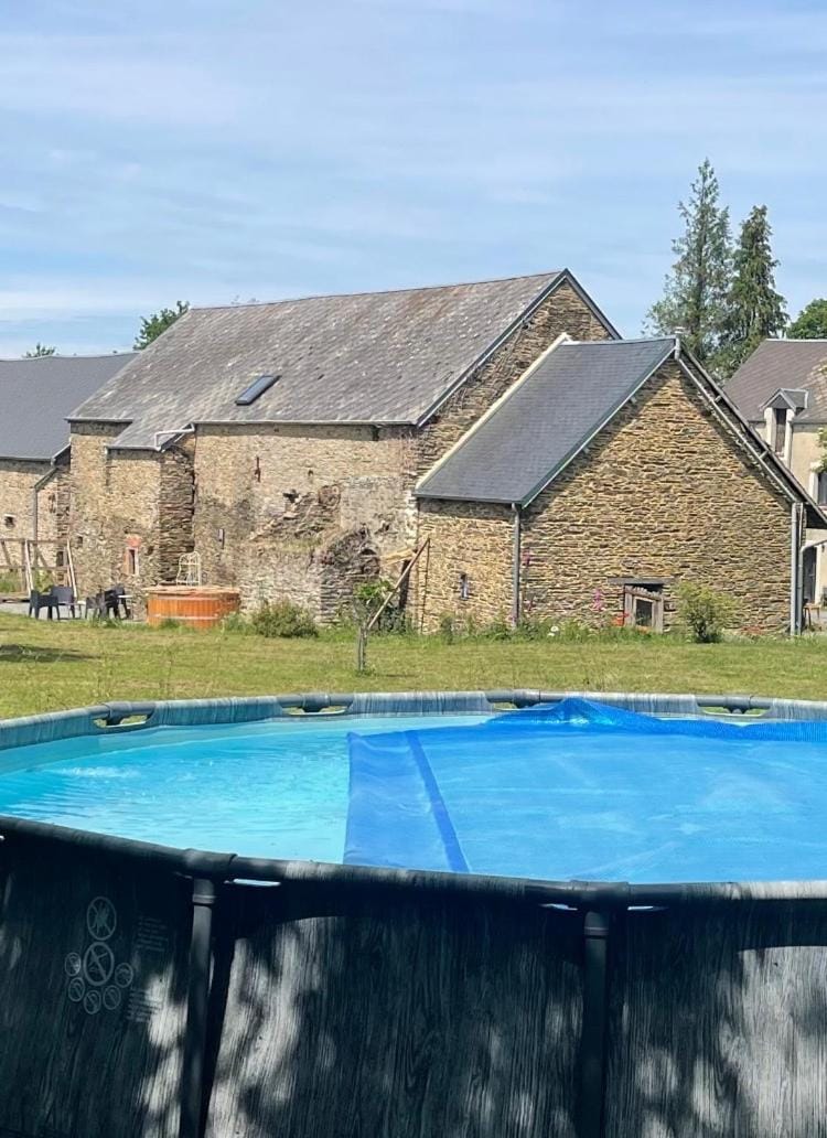 Le Domaine Des Roses Normandie Foulognes House in Normandy