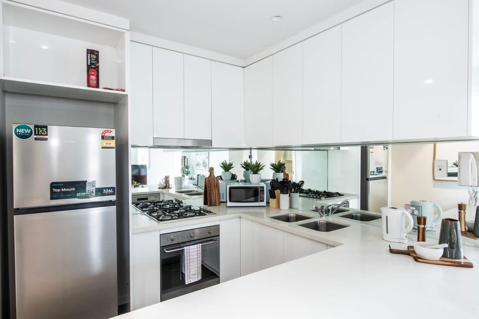 Trackside Escape by Moonee Valley Racecourse Apartment in Melbourne