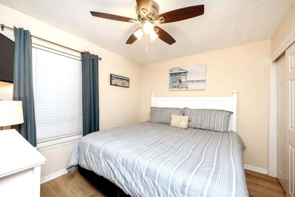 Shelly Sands HeatedPool & HotTub Private Beach House in Miramar Beach
