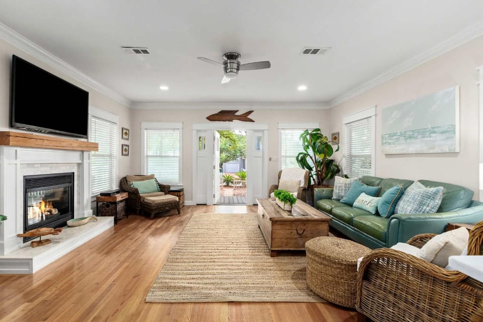 Sunfish Summer Gated Beach Private Pool House in Destin