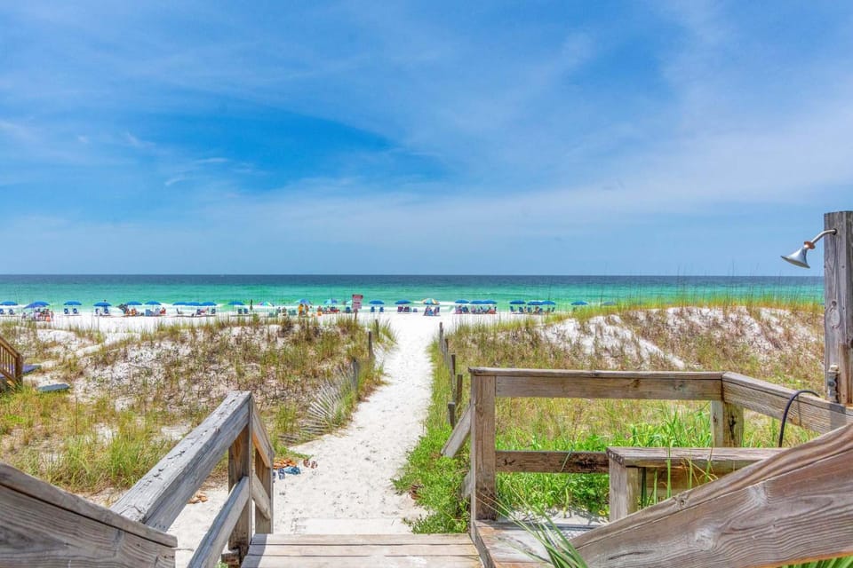 Sunfish Summer Gated Beach Private Pool House in Destin