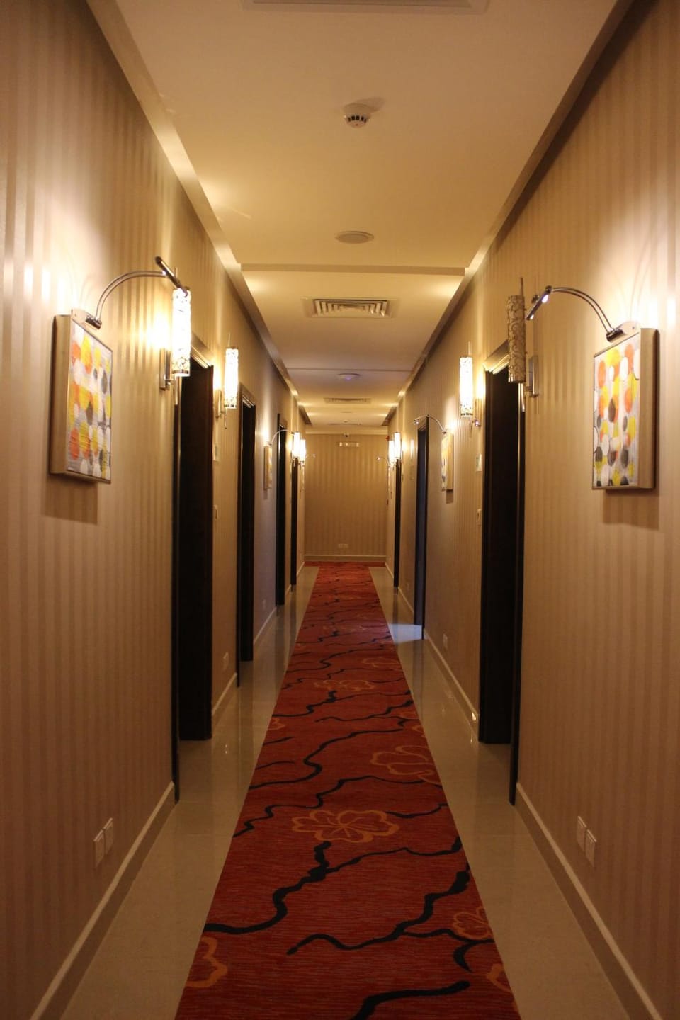 مؤسسة احمد محمد العرفج للوحدات السكنية - هوم ان - تصميف اقتصادي Apartment hotel in Al Khobar