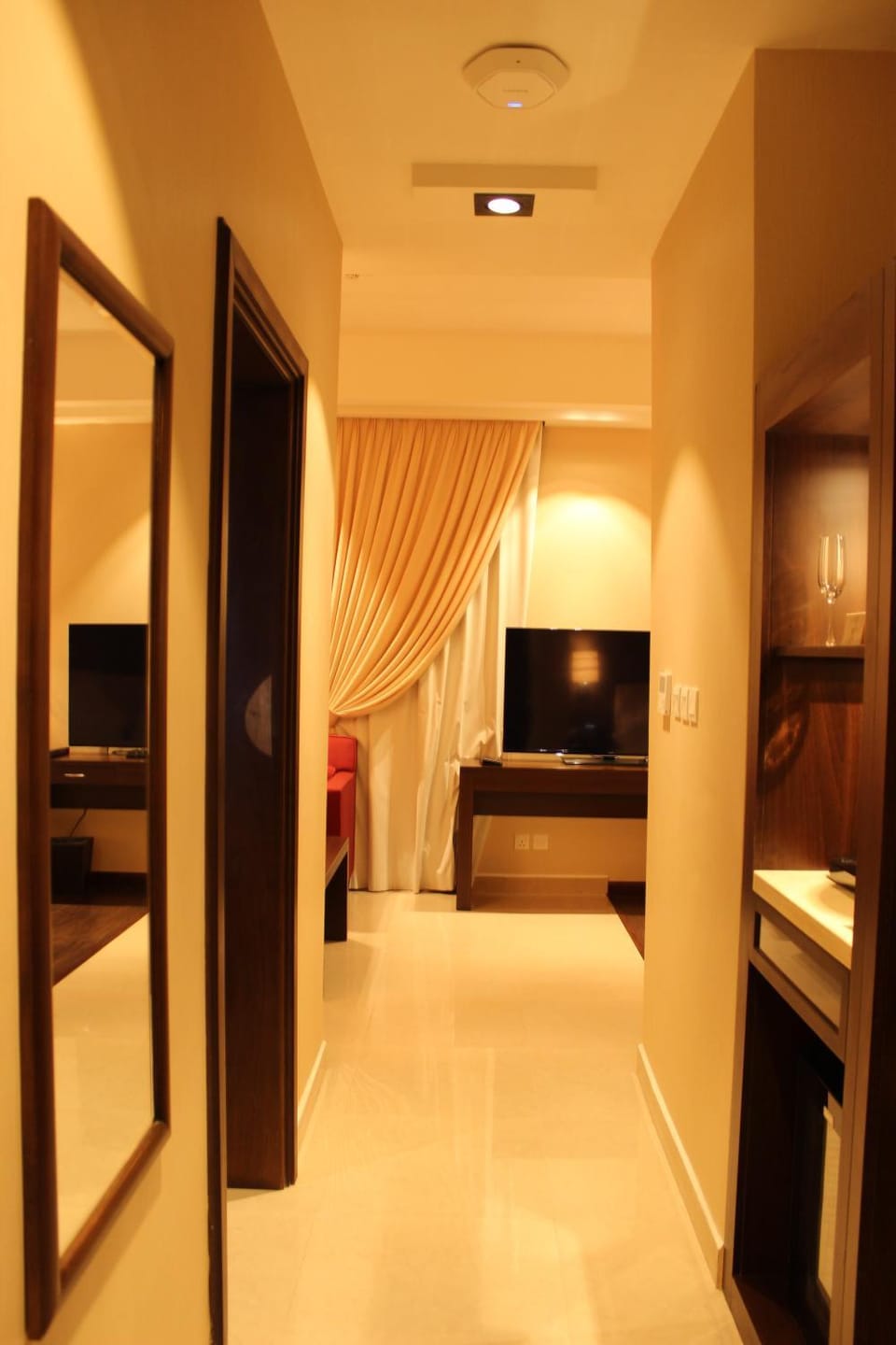 مؤسسة احمد محمد العرفج للوحدات السكنية - هوم ان - تصميف اقتصادي Apartment hotel in Al Khobar