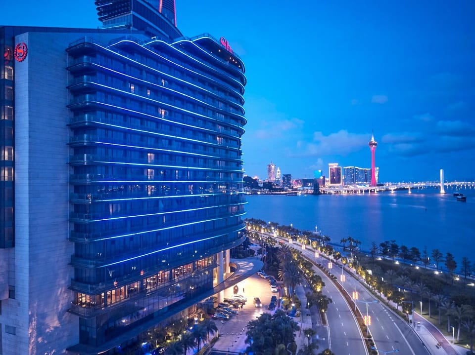Property building, Sea view