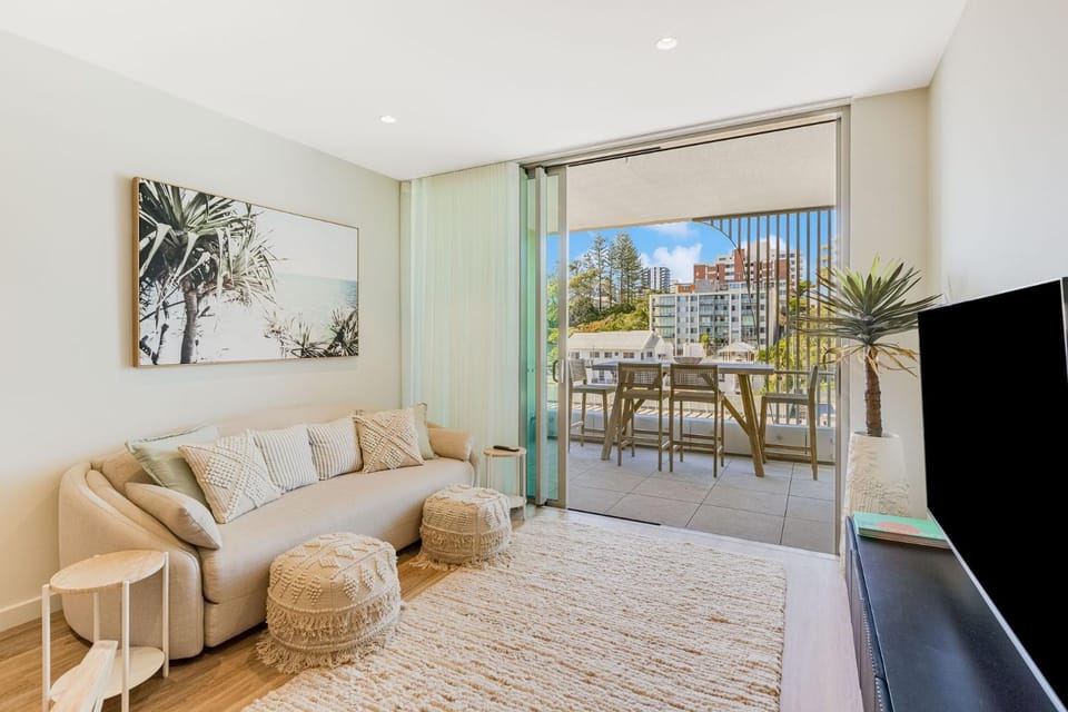Miles at Kirra Point 303 Apartment in Tweed Heads