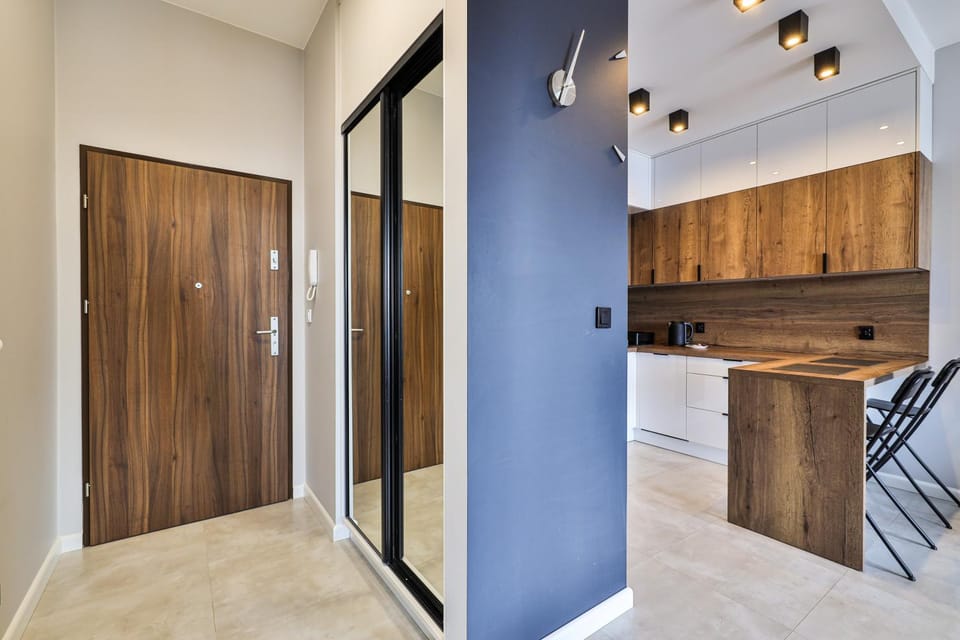Kitchen or kitchenette, wardrobe