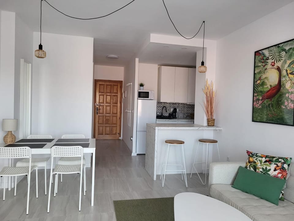 Piekny apartament centrum 2 sypialnie z basenem Apartment in Torrevieja