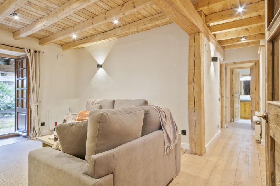 Luderna - Apartamento con jardín Saublanca Apartment in Catalonia