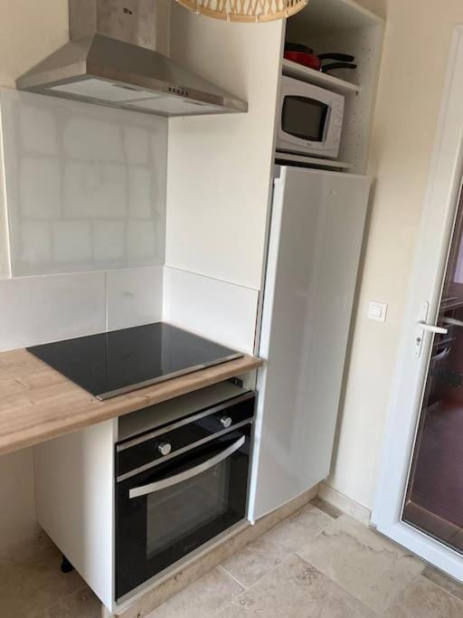 Mazet en Provence dans propriété équestre House in Graveson