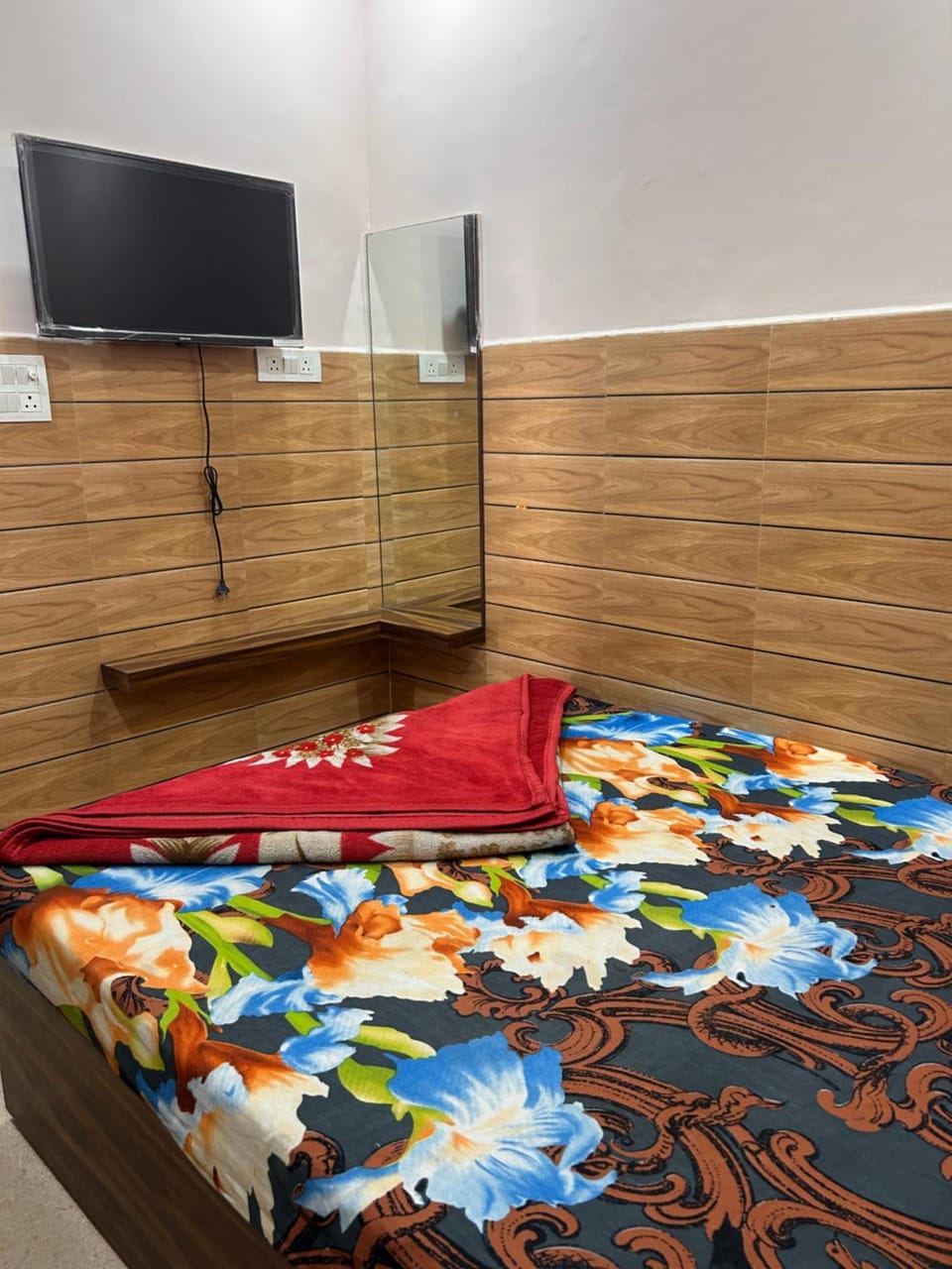 Radhey Radhey Dham Bed and Breakfast in Uttar Pradesh