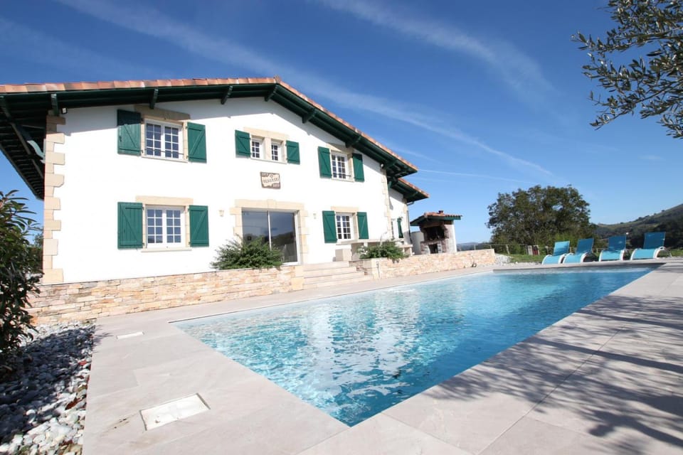 Hergarai House in French Basque Country