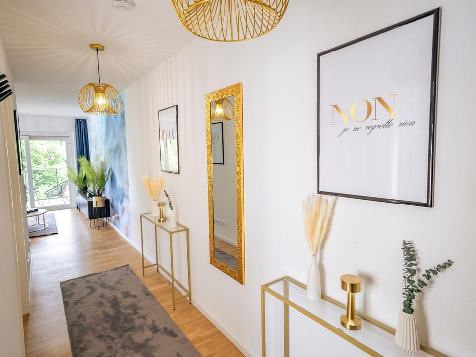 Living room, Decorative detail, Seating area