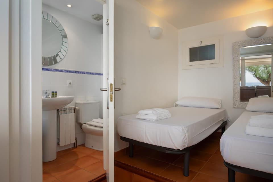 Bathroom, Bedroom