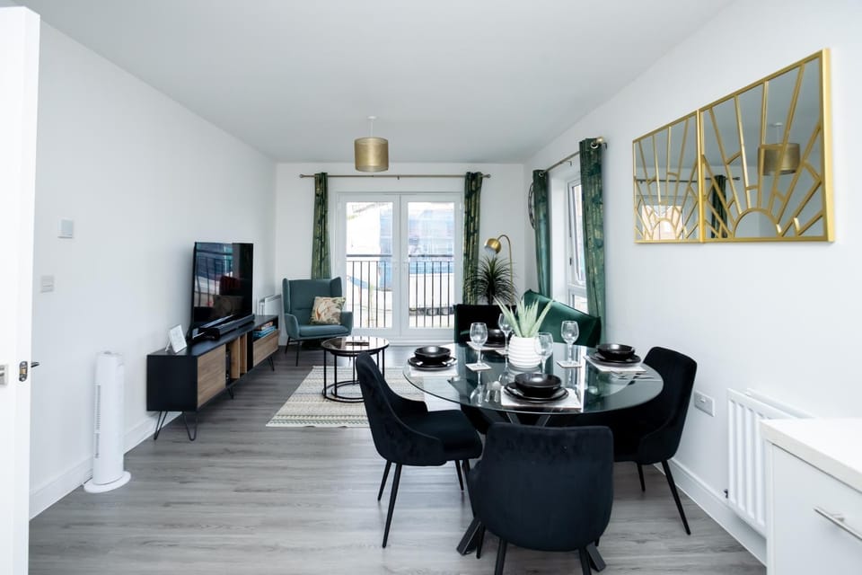 Modern 2 bedroom apartment Apartment in Sittingbourne