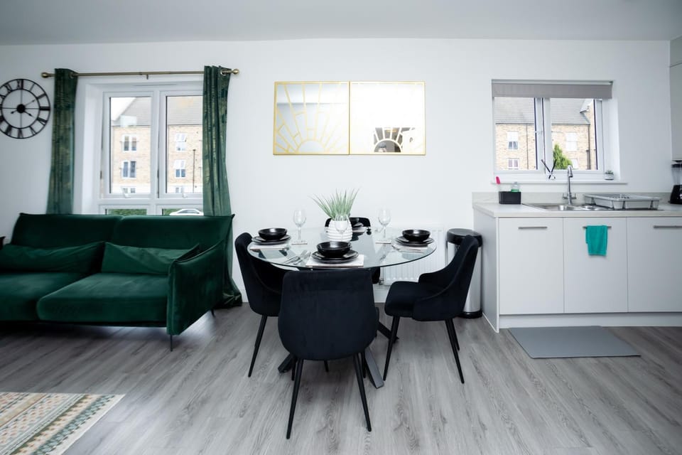 Modern 2 bedroom apartment Apartment in Sittingbourne