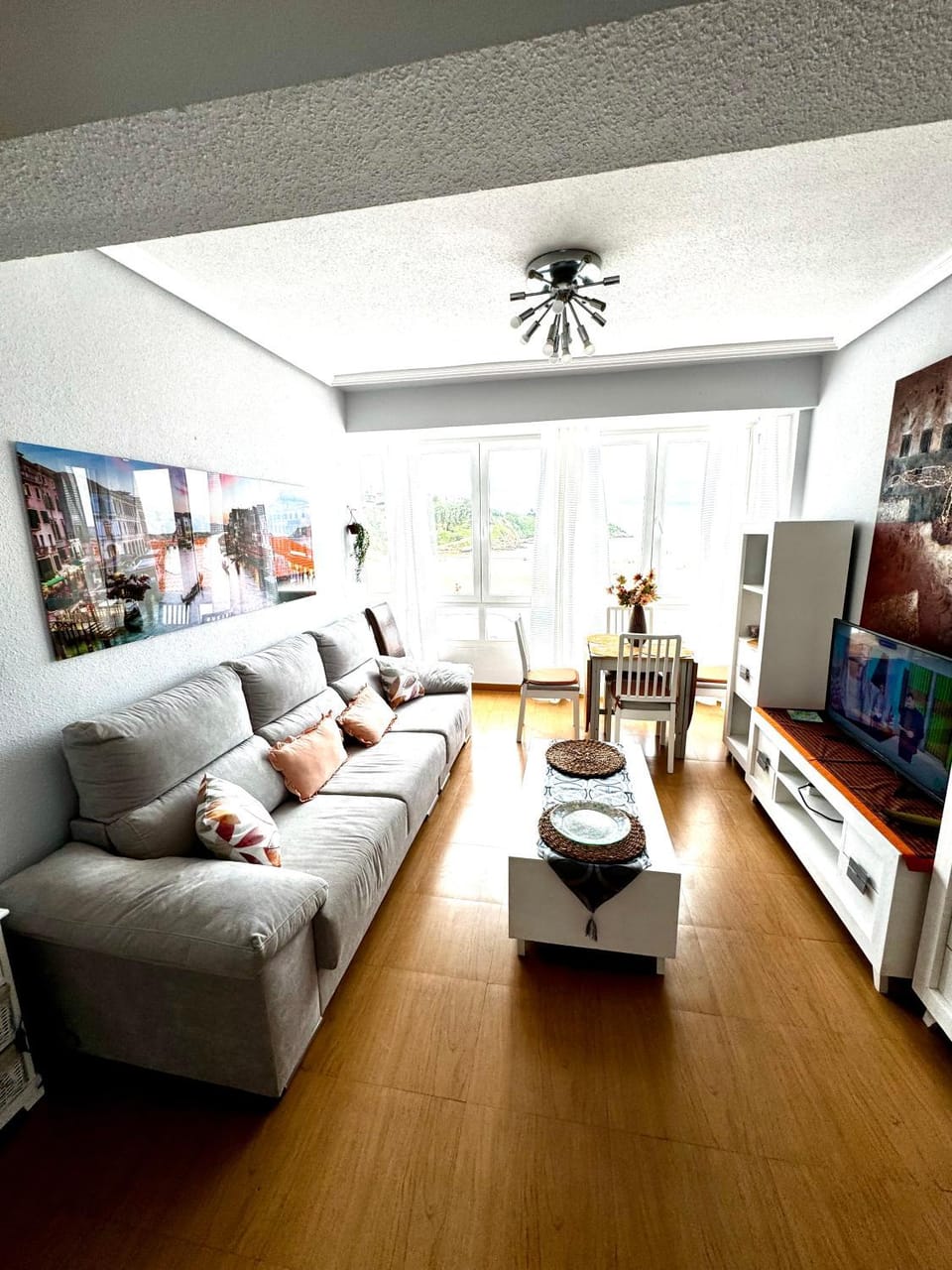 TV and multimedia, Living room