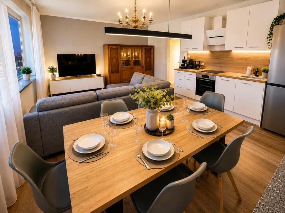 Living room, Dining area