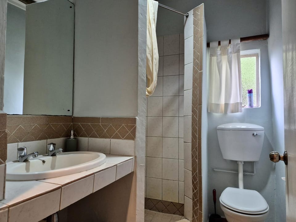 Buffalo Thorn Bed & Breakfast Bed and Breakfast in KwaZulu-Natal