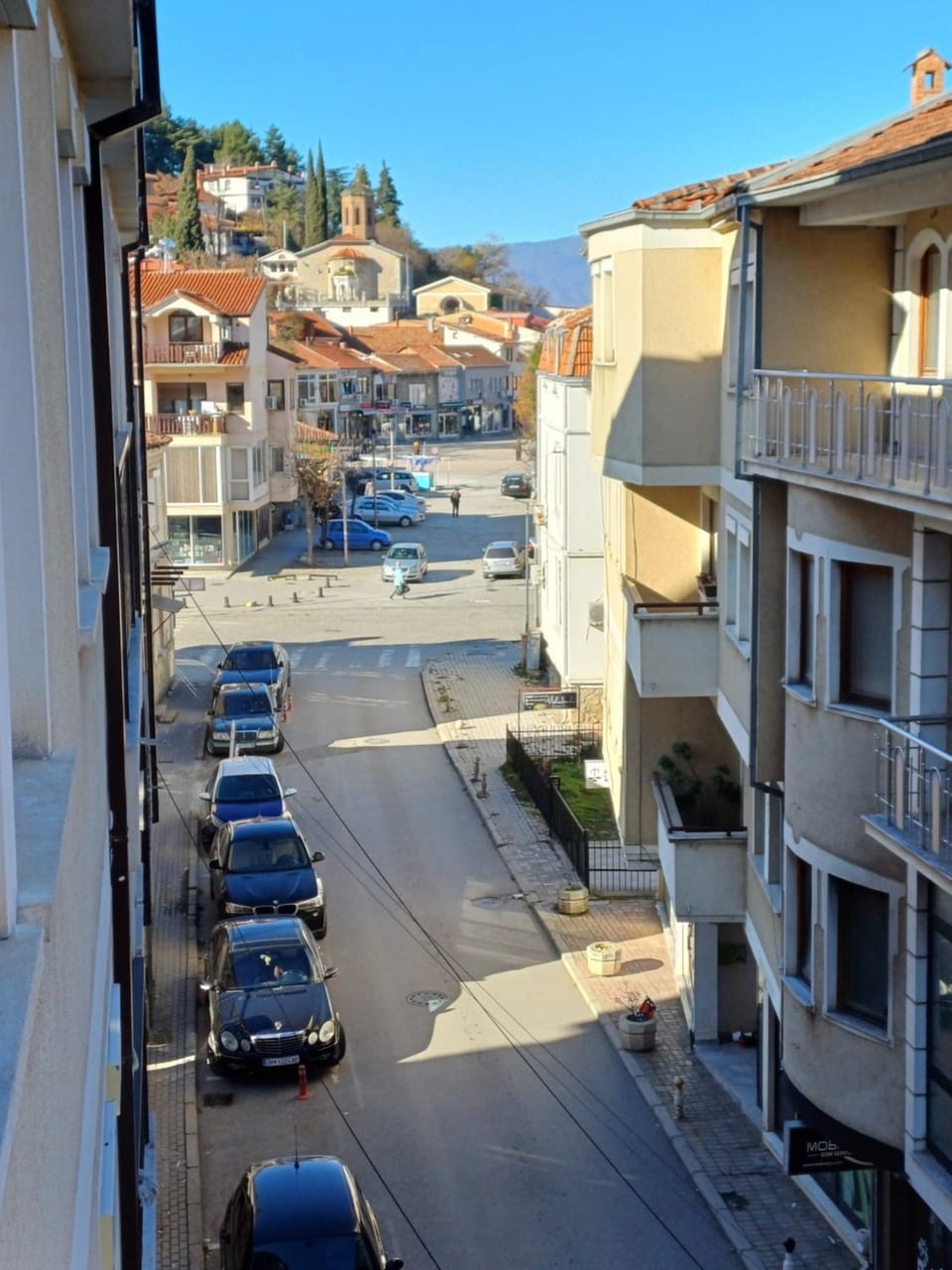 Balcony/Terrace, Quiet street view