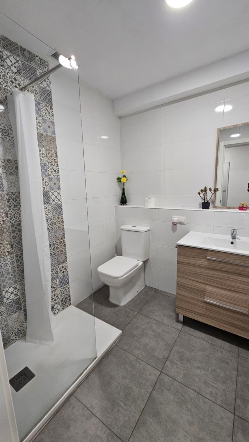 Shower, Toilet, Bathroom