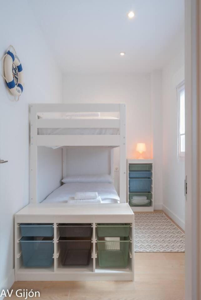 AVG Manuel Junquera 27 Apartment in Gijón