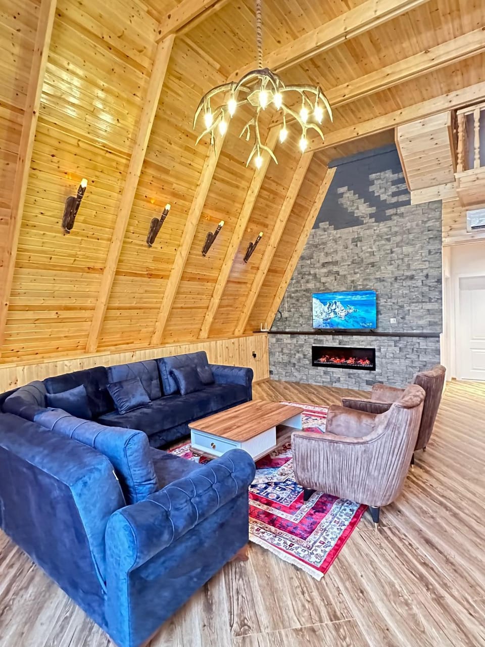 Communal lounge/ TV room, Communal lounge/ TV room, TV and multimedia, Living room, Seating area