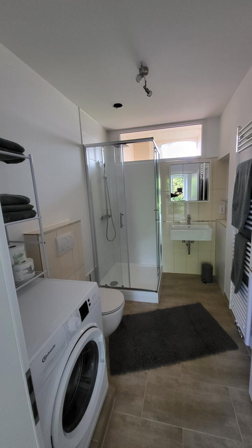 Shower, Bathroom, washing machine