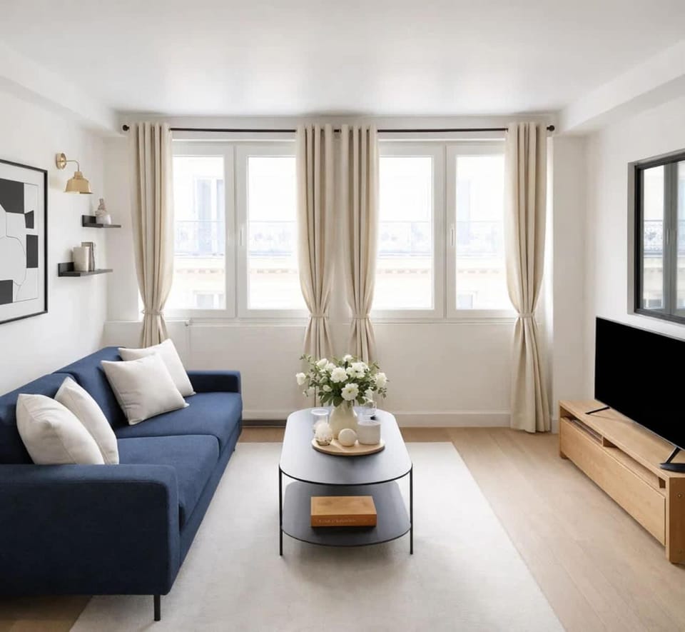 Property building, TV and multimedia, Living room, Seating area