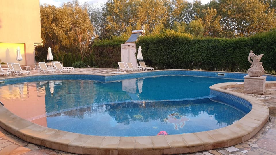 Pool view