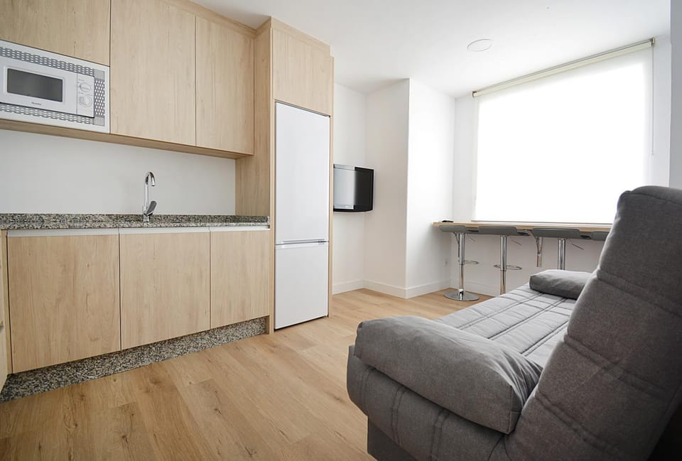 Kitchen or kitchenette, Living room