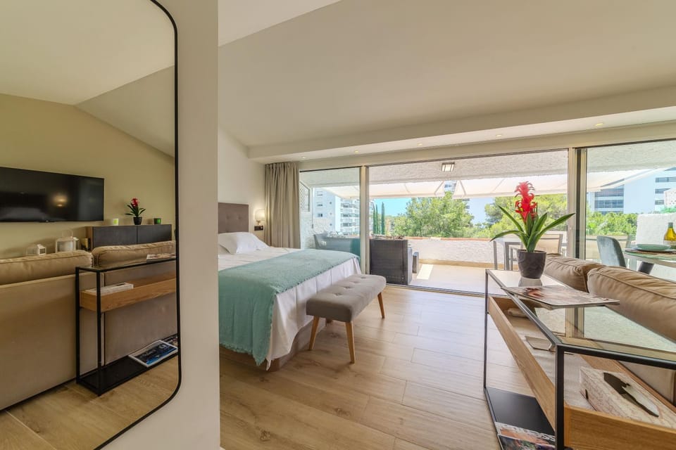 714 Luxury Plaza Suite estudio junto a la playa Marbella Apartment in Marbella