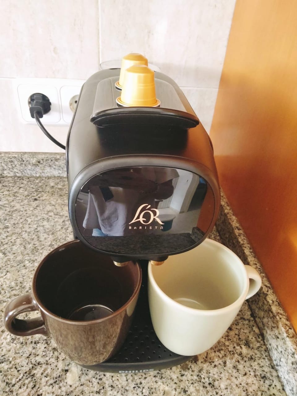 Coffee/tea facilities, Kitchen or kitchenette