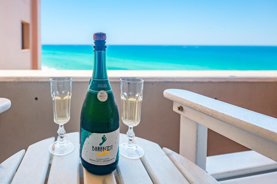 Beach, Sea view, Drinks, Alcoholic drinks