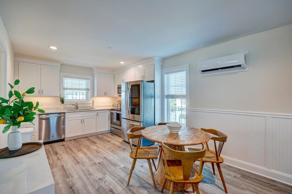 1001 King ADA Suite, 1st Floor Serenity Apartment in Wilmington