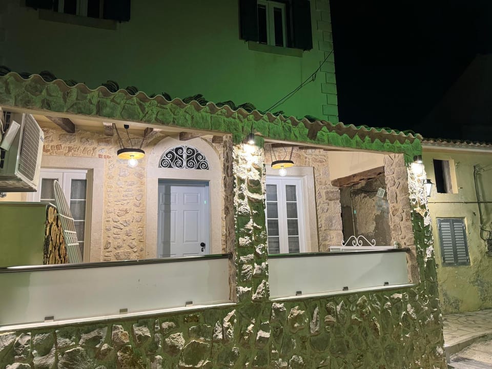 Golden fox Village Studio Apartment in Corfu, Greece