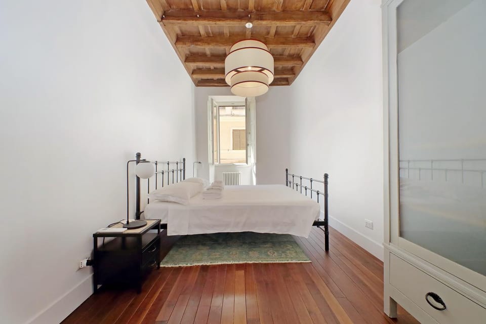 Monti SPQR suite Apartment in Rome