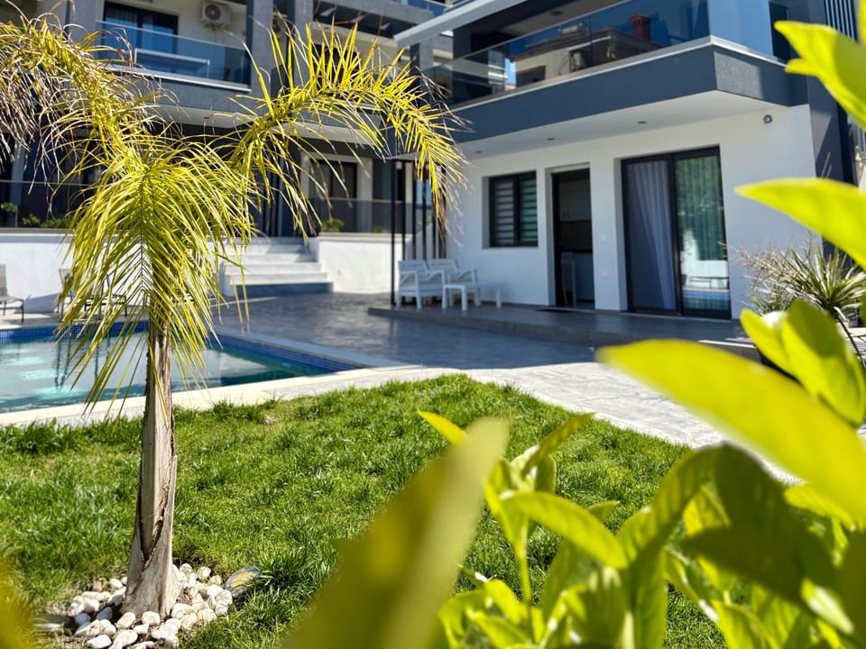 PLATINUM apartment with pool Apartment in Halkidiki
