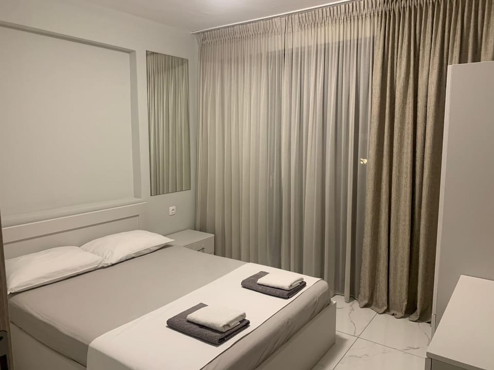 PLATINUM apartment with pool Apartment in Halkidiki