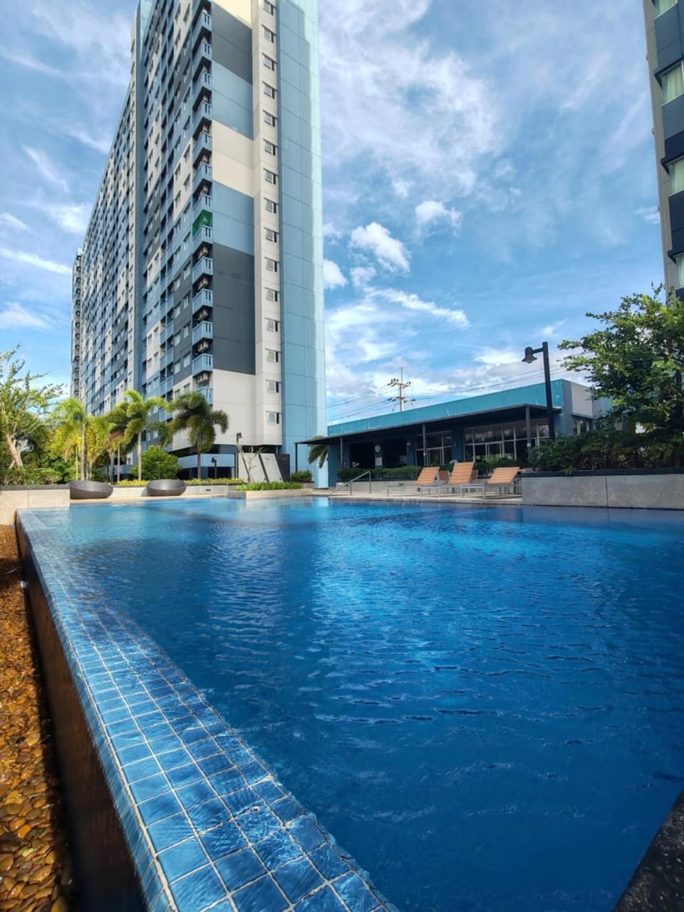 Property building, Pool view
