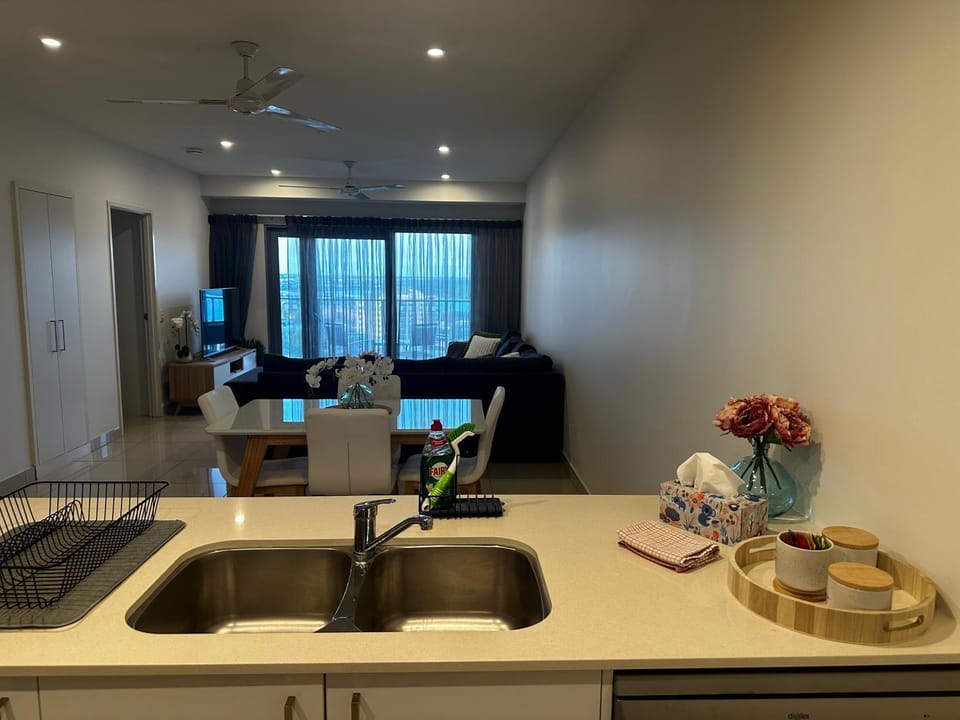Kitchen or kitchenette, Living room, Dining area
