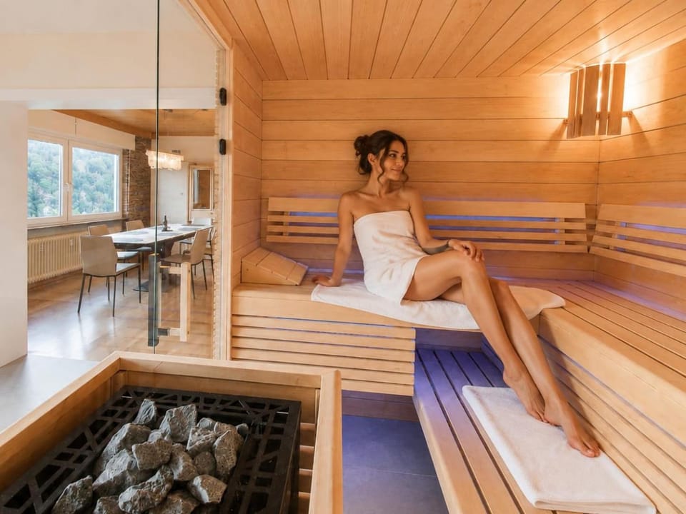 PMC Traumblick Suite & Spa - Private Wellness mit Sauna & Außenwhirlpool Apartment in Rhineland-Palatinate