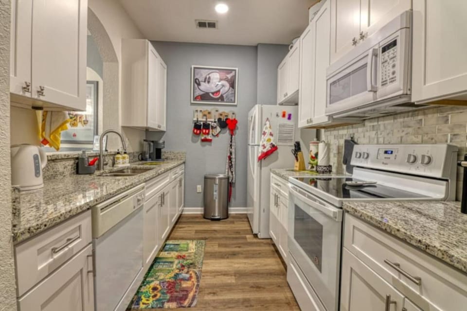 Amazing Condo in Windsor Hills Close to Disney House in Windsor Hills