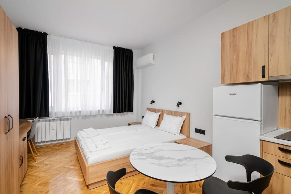 Dining area, Bedroom