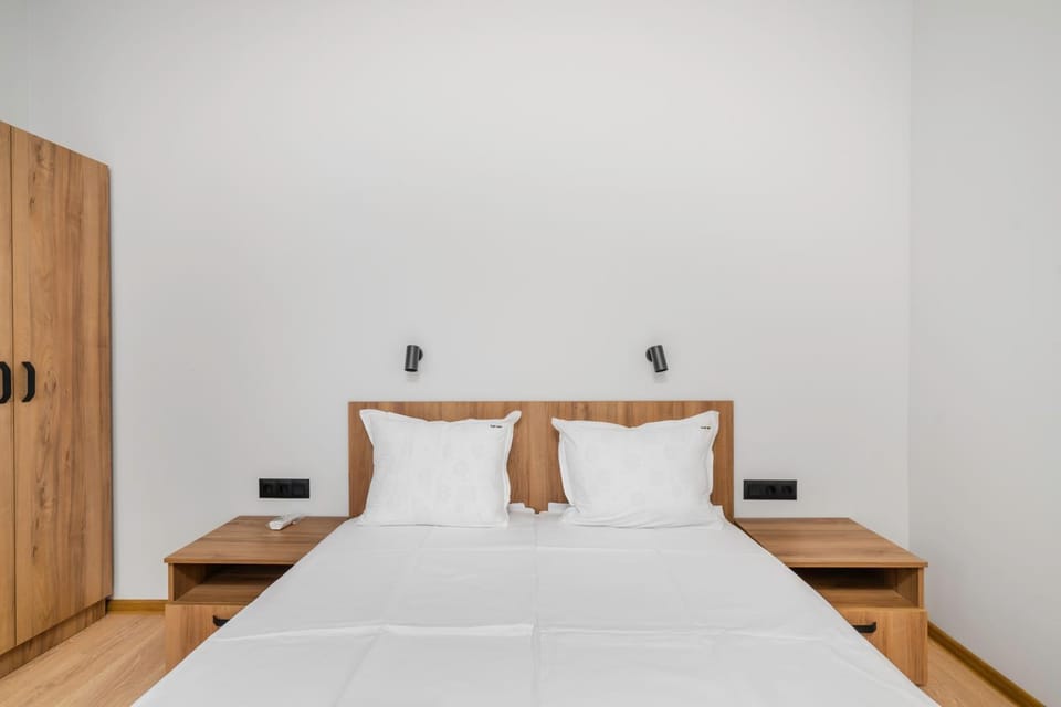 Bed, Bedroom, wardrobe