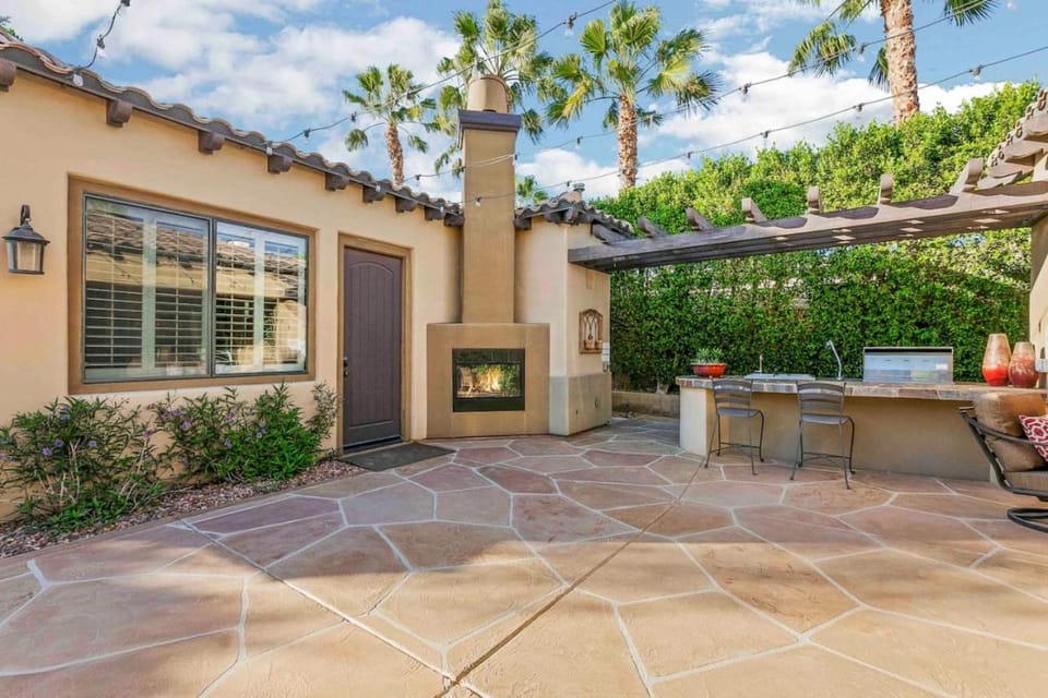 Cloud 9 Holiday Home House in La Quinta