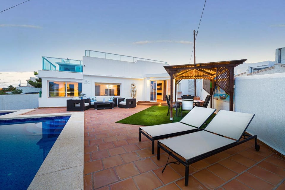 Casablanca Spaniahome House in Marina Baixa