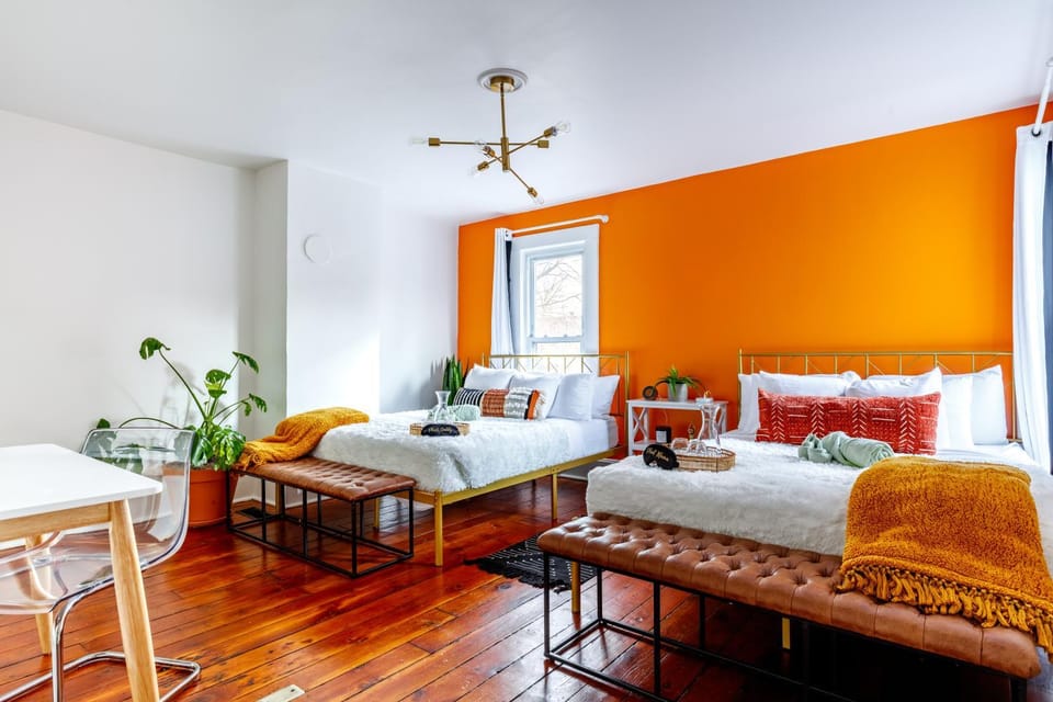 Bed, Photo of the whole room, Bedroom