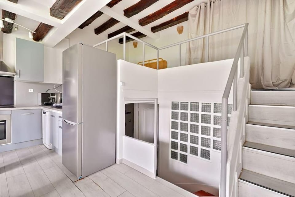 Cosy Farm House Apartment in Île-de-France