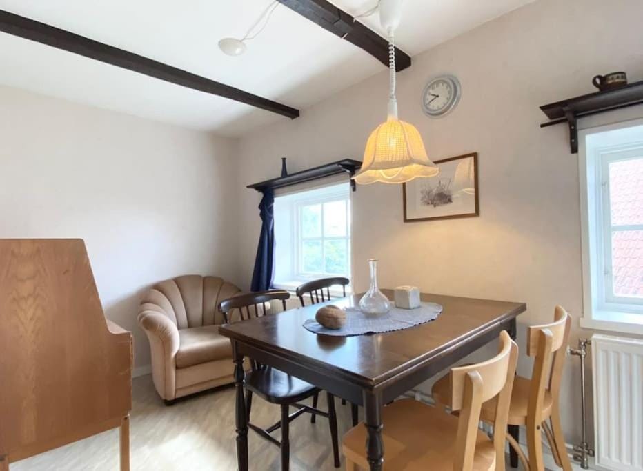 Cozy apartment in building next to Ringmuren Apartment in Visby