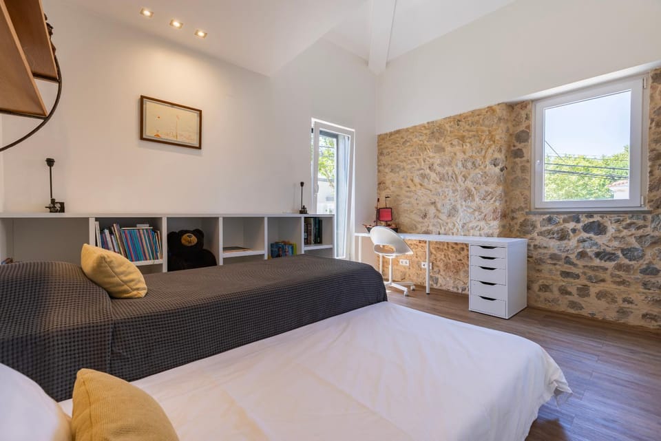 Bed, Place of worship, Bedroom